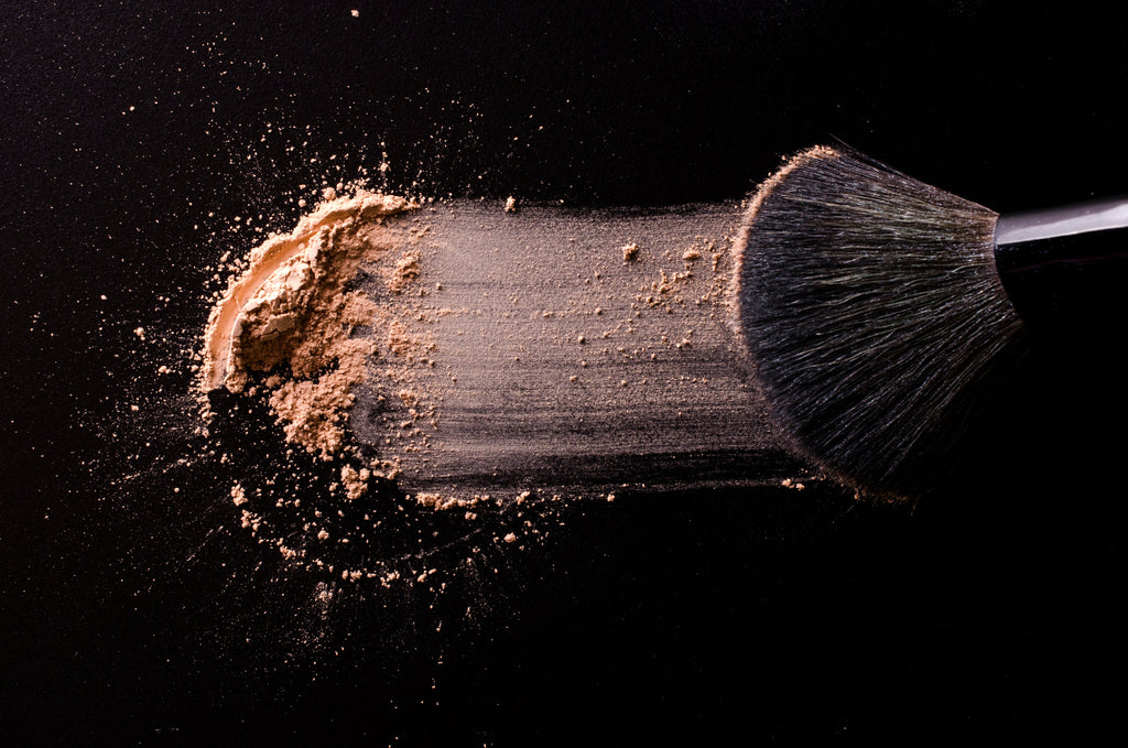 Secret Makeup Tricks For Applying Makeup Professionally